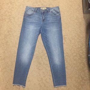 Democracy Seamless Ankle Skimmer Jeans